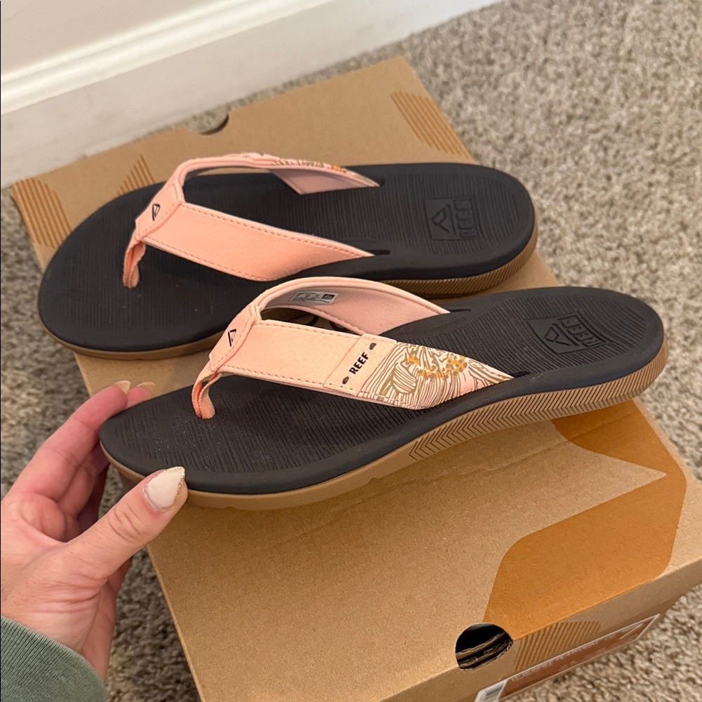 Reef Women's Coral and Black Sandals